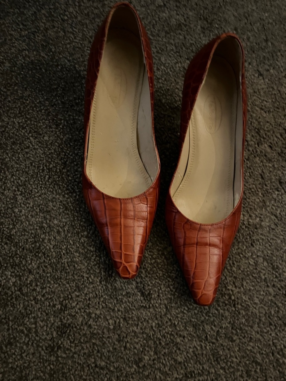 Talbots Croc-Embossed Pointed-Toe Pumps in Brick Brown